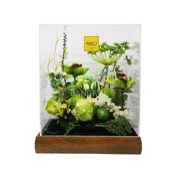 กรอบกล่องใสโชว์สินค้าฐานไม้